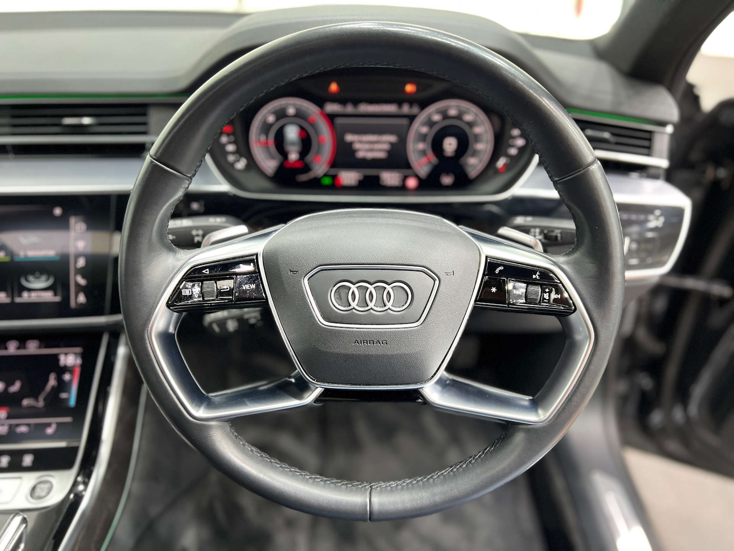 Used Audi A8 2022 for sale - 76037421: Photo 22