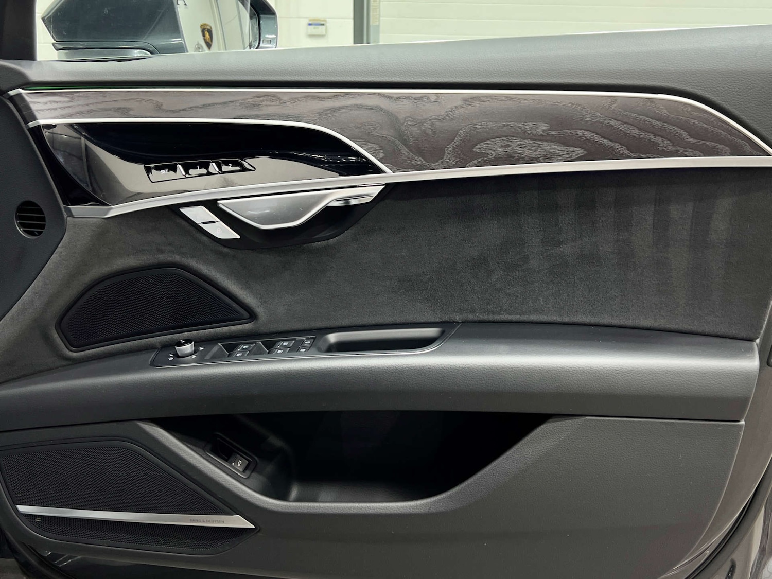 Used Audi A8 2022 for sale - 76037421: Photo 39