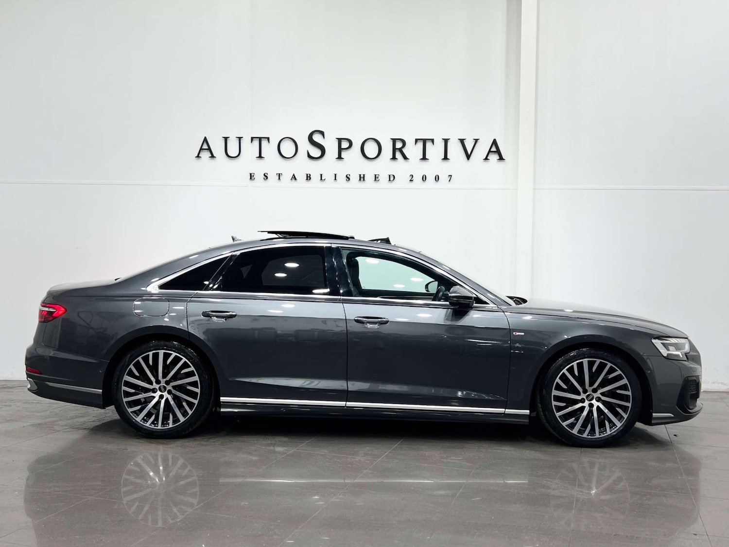 Used Audi A8 2022 for sale - 76037421: Photo 6