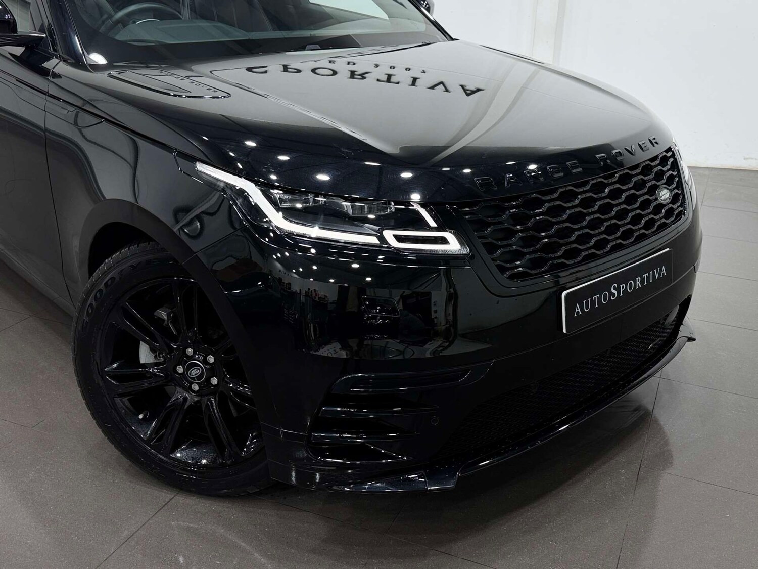 Used Land Rover Range Rover Velar 2022 for sale - 77833956: Photo 33