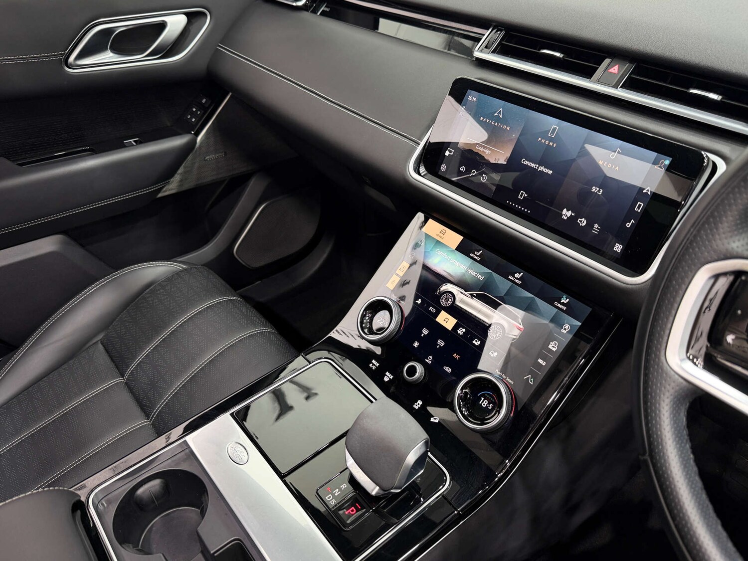 Used Land Rover Range Rover Velar 2022 for sale - 77833956: Photo 44