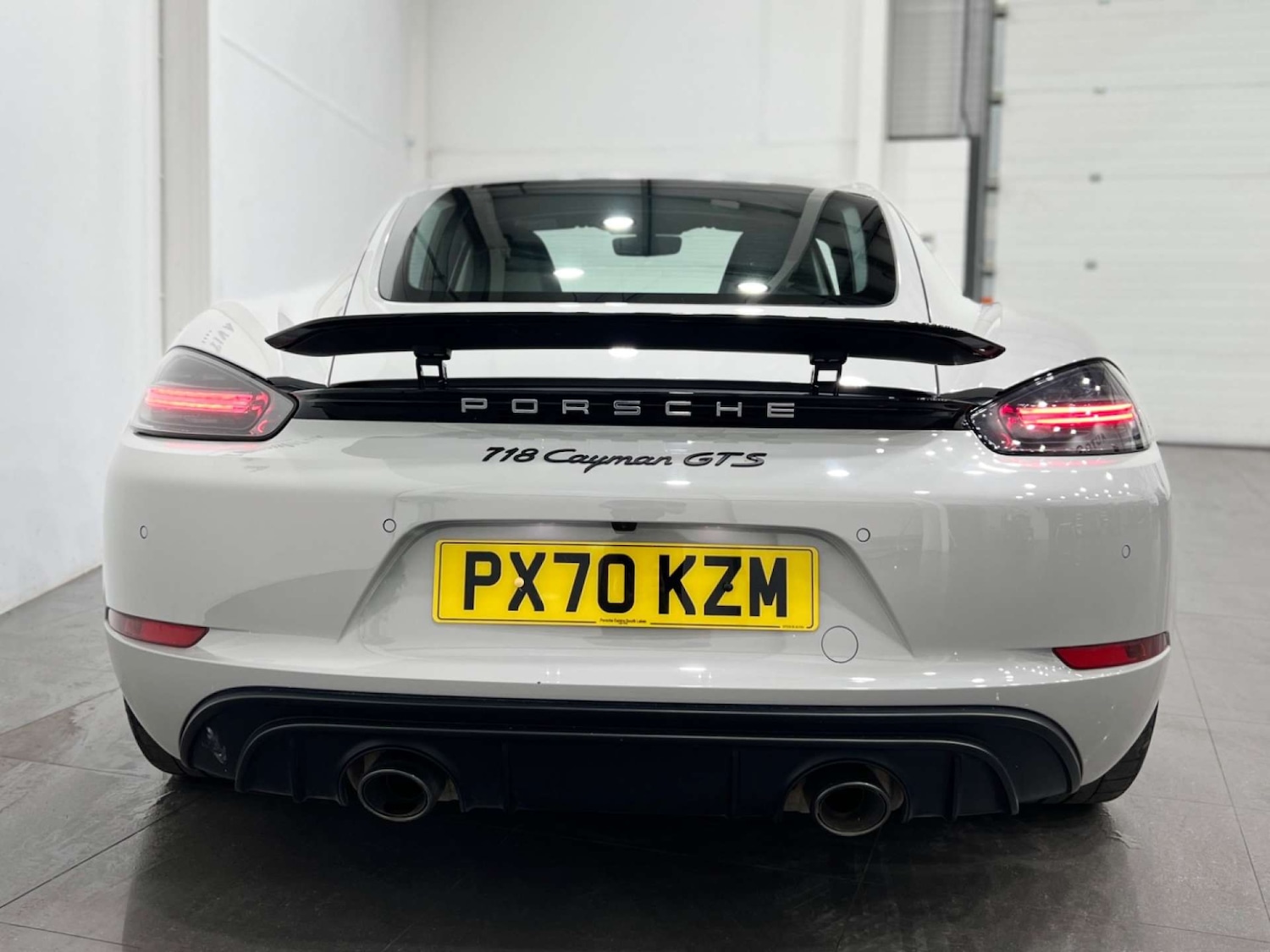 Used Porsche Cayman 2020 for sale - 76686713: Photo 10