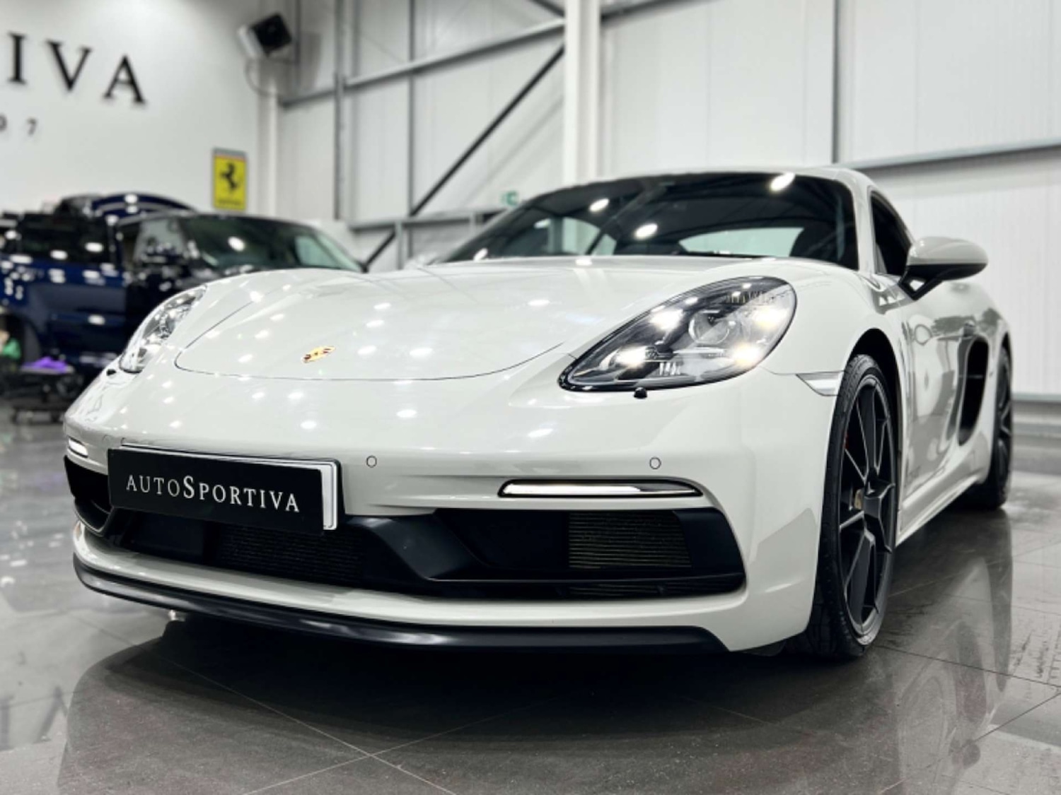 Used Porsche Cayman 2020 for sale - 76686713: Photo 13
