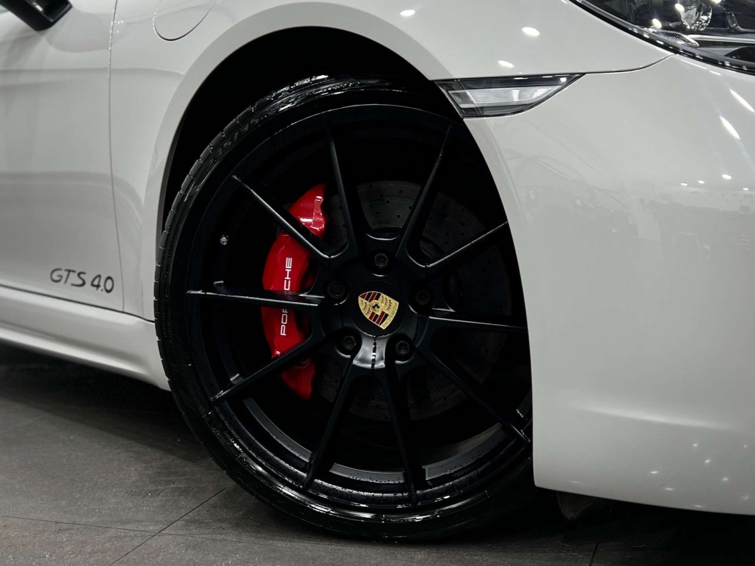 Used Porsche Cayman 2020 for sale - 76686713: Photo 14