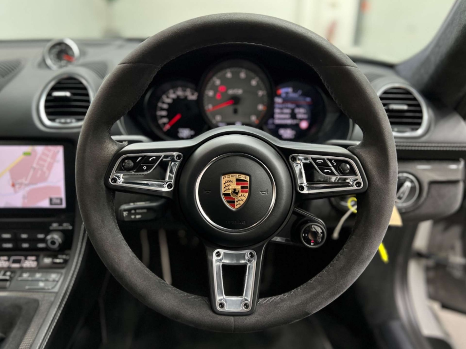 Used Porsche Cayman 2020 for sale - 76686713: Photo 22