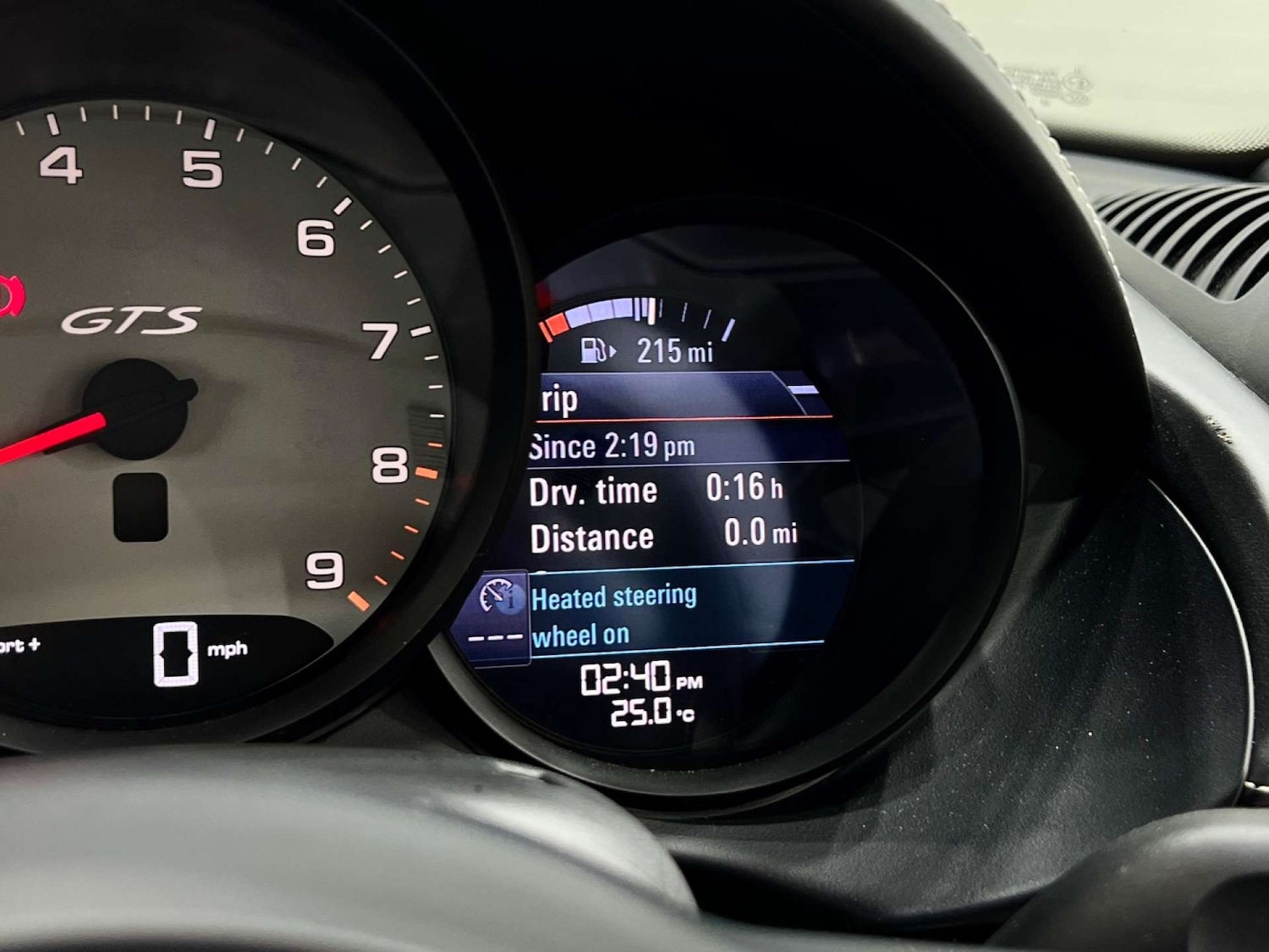 Used Porsche Cayman 2020 for sale - 76686713: Photo 24