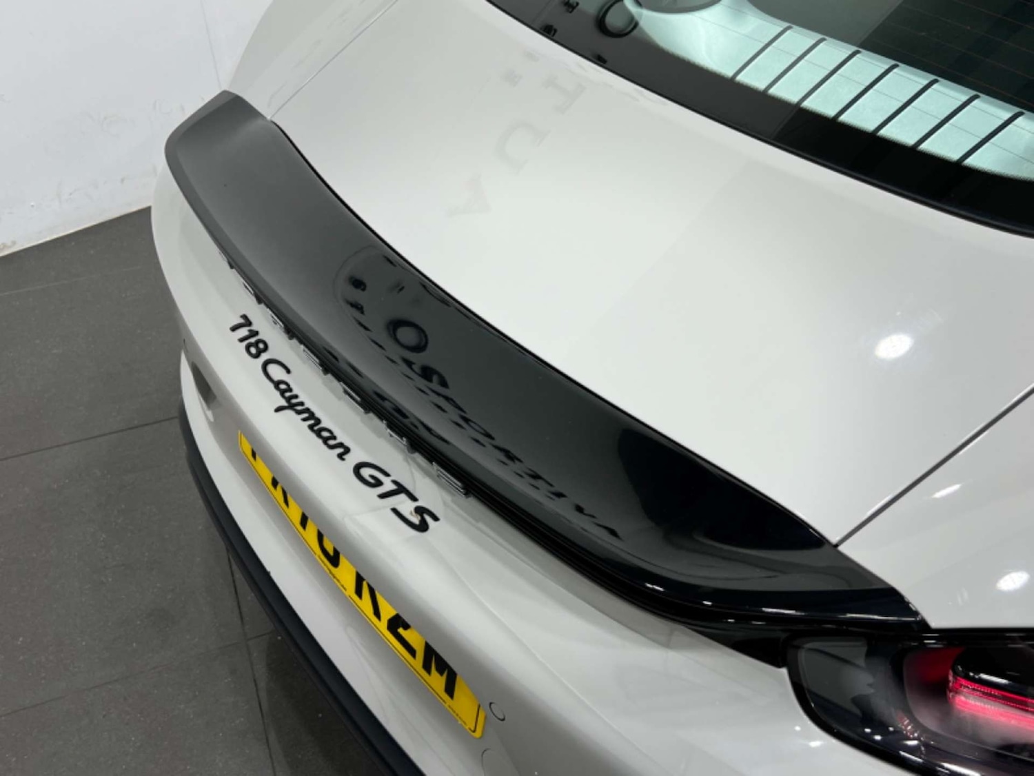 Used Porsche Cayman 2020 for sale - 76686713: Photo 28