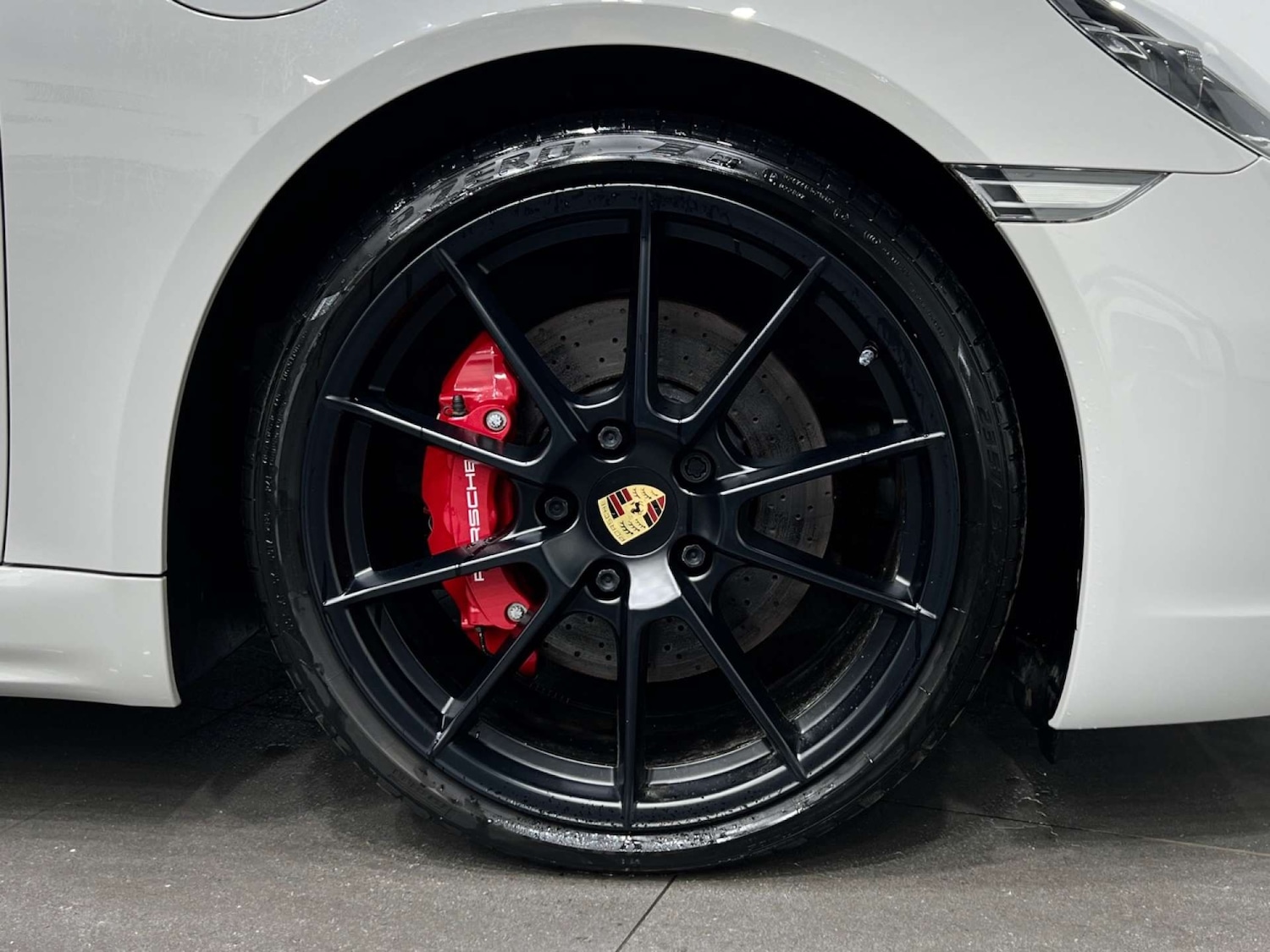 Used Porsche Cayman 2020 for sale - 76686713: Photo 33