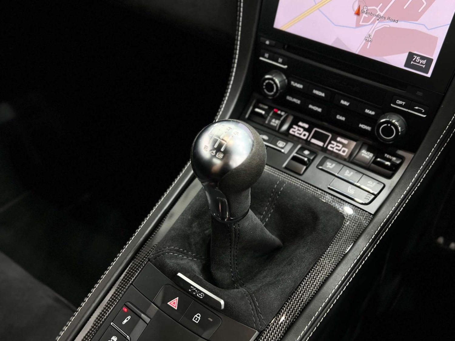 Used Porsche Cayman 2020 for sale - 76686713: Photo 52