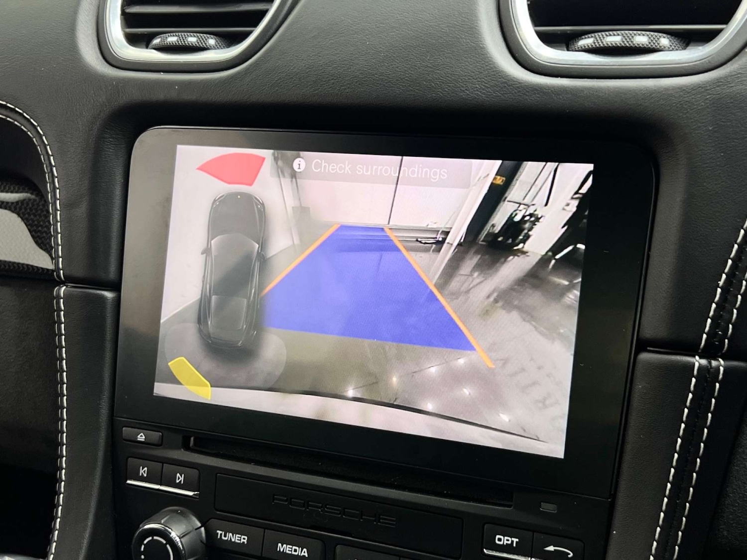 Used Porsche Cayman 2020 for sale - 76686713: Photo 53