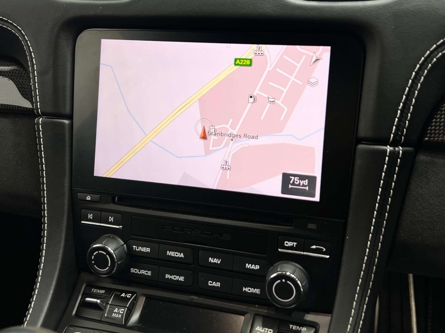 Used Porsche Cayman 2020 for sale - 76686713: Photo 54