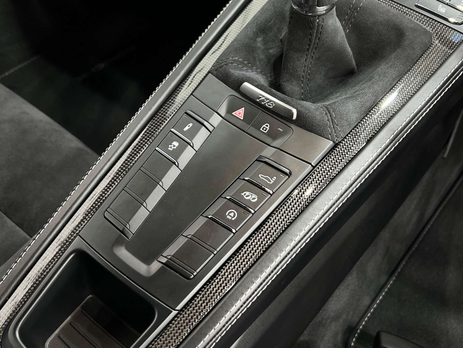 Used Porsche Cayman 2020 for sale - 76686713: Photo 56