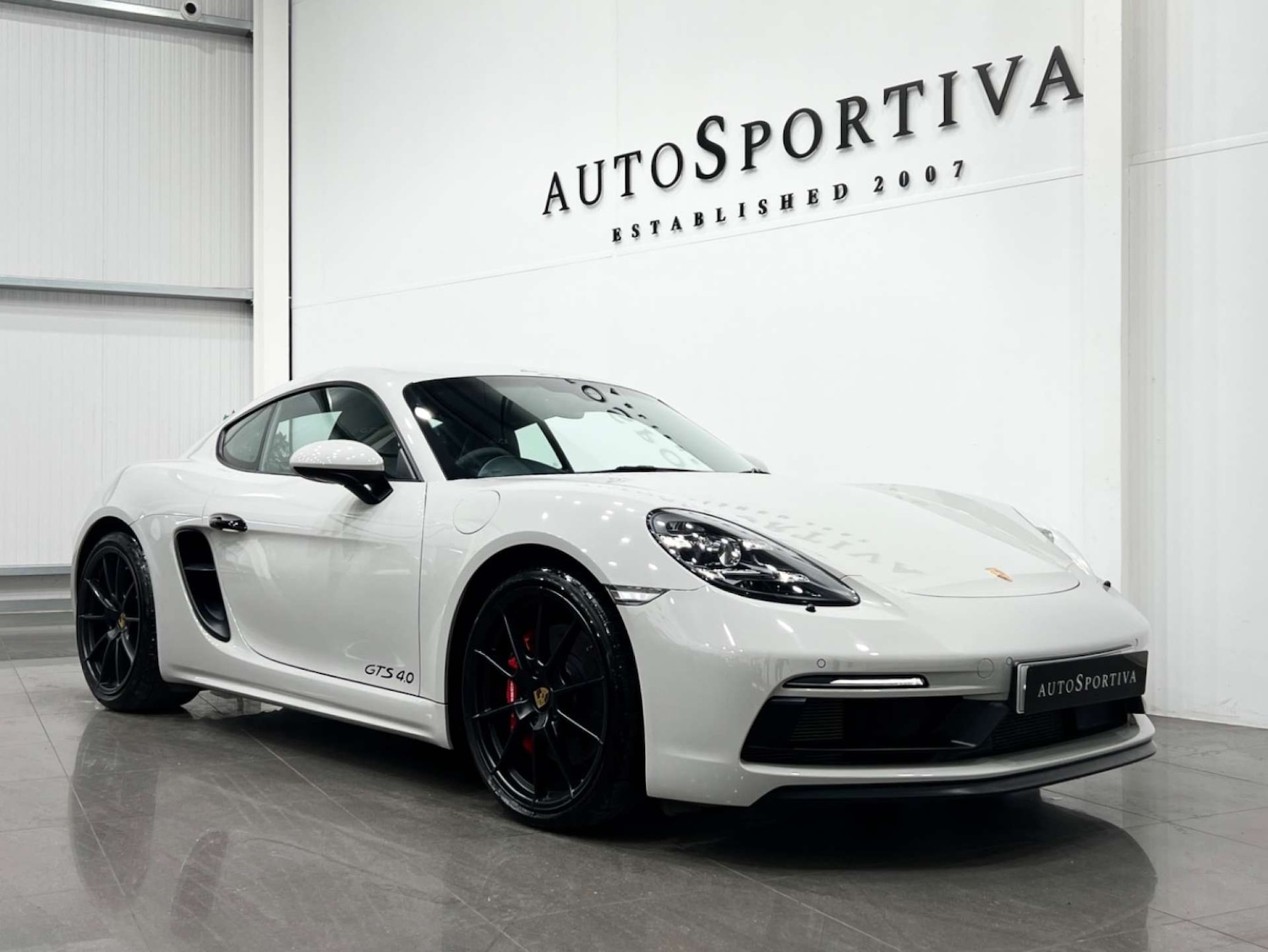 Used Porsche Cayman 2020 for sale - 76686713: Photo 8