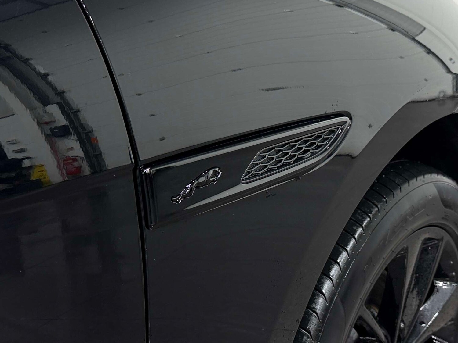 Used Jaguar F-Pace 2023 for sale - 77833896: Photo 33