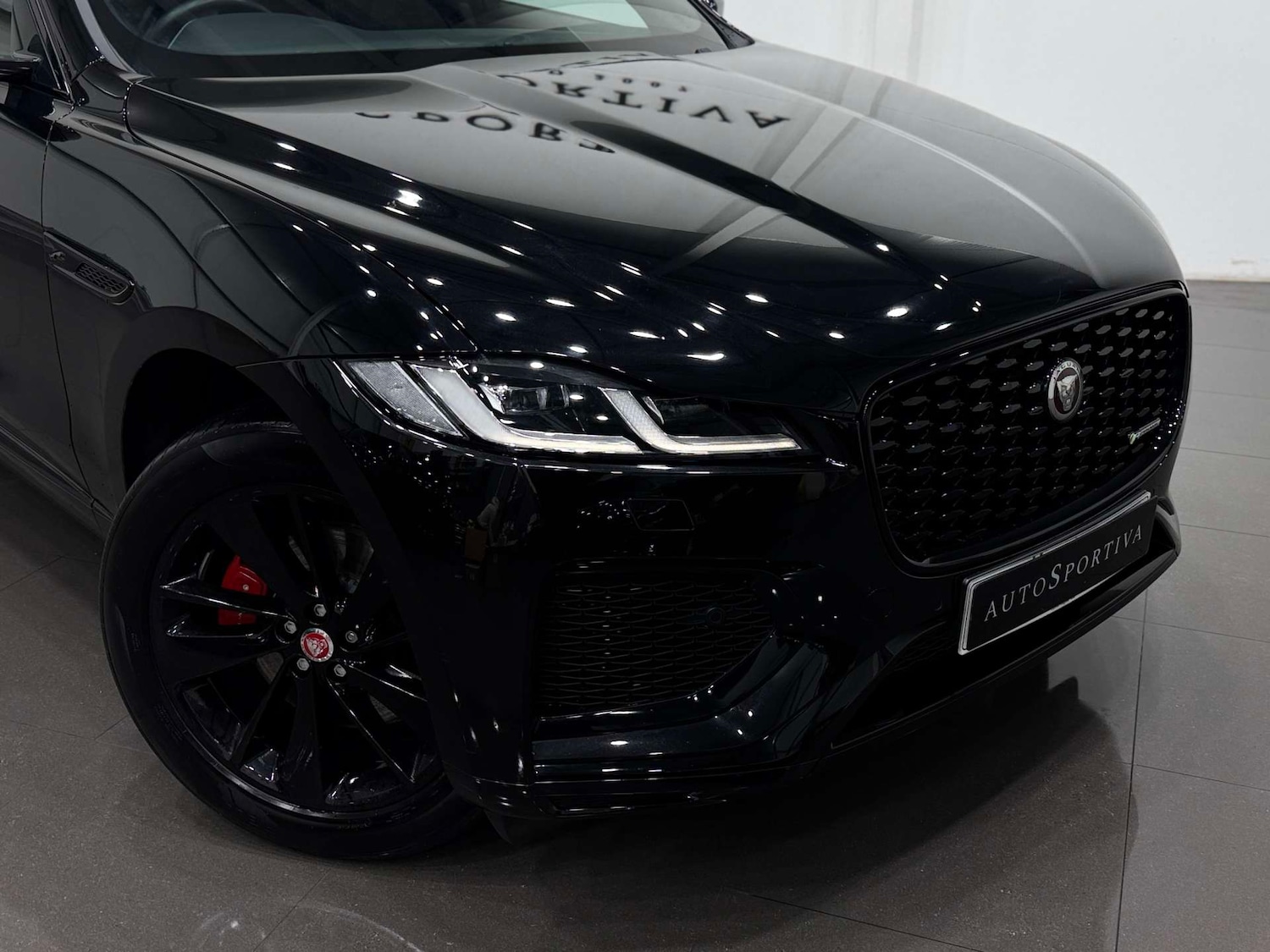 Used Jaguar F-Pace 2023 for sale - 77833896: Photo 34