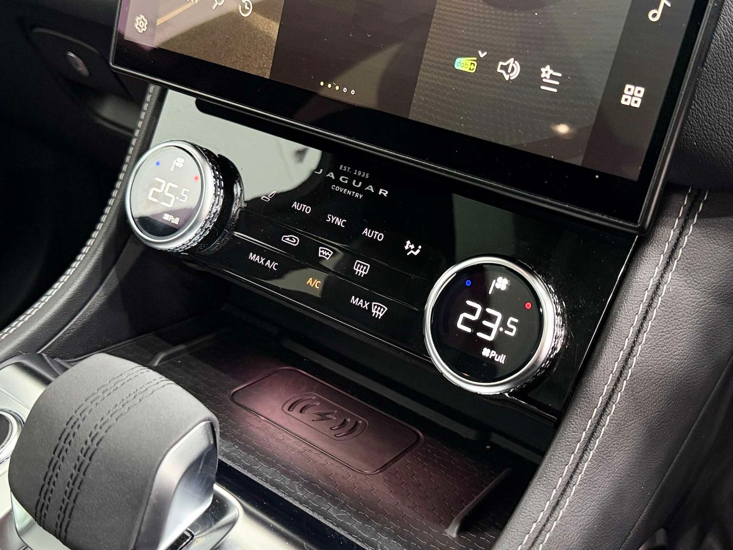 Used Jaguar F-Pace 2023 for sale - 77833896: Photo 50