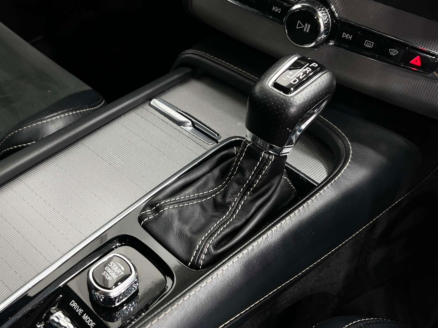 Used Volvo XC90 2018 for sale - 75981578: Photo 40