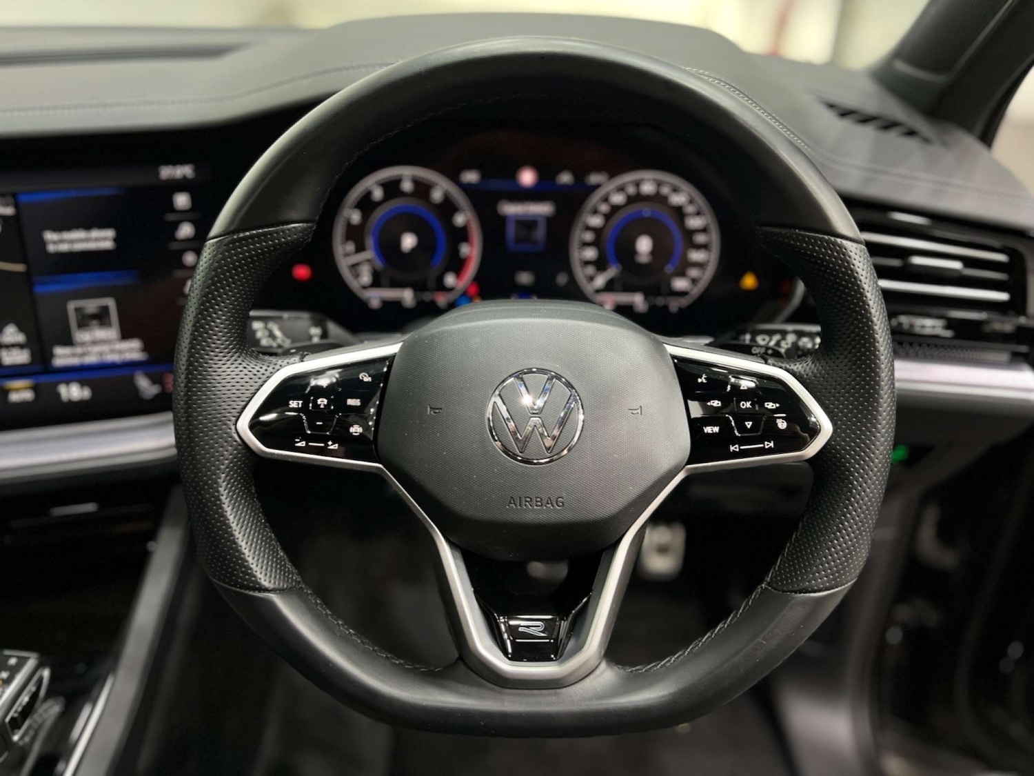 Used Volkswagen Touareg 2021 for sale - 76181568: Photo 18