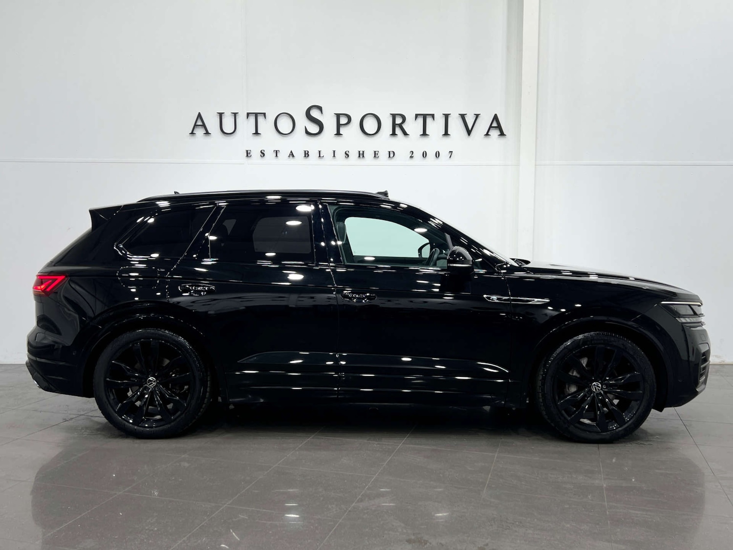 Used Volkswagen Touareg 2021 for sale - 76181568: Photo 5