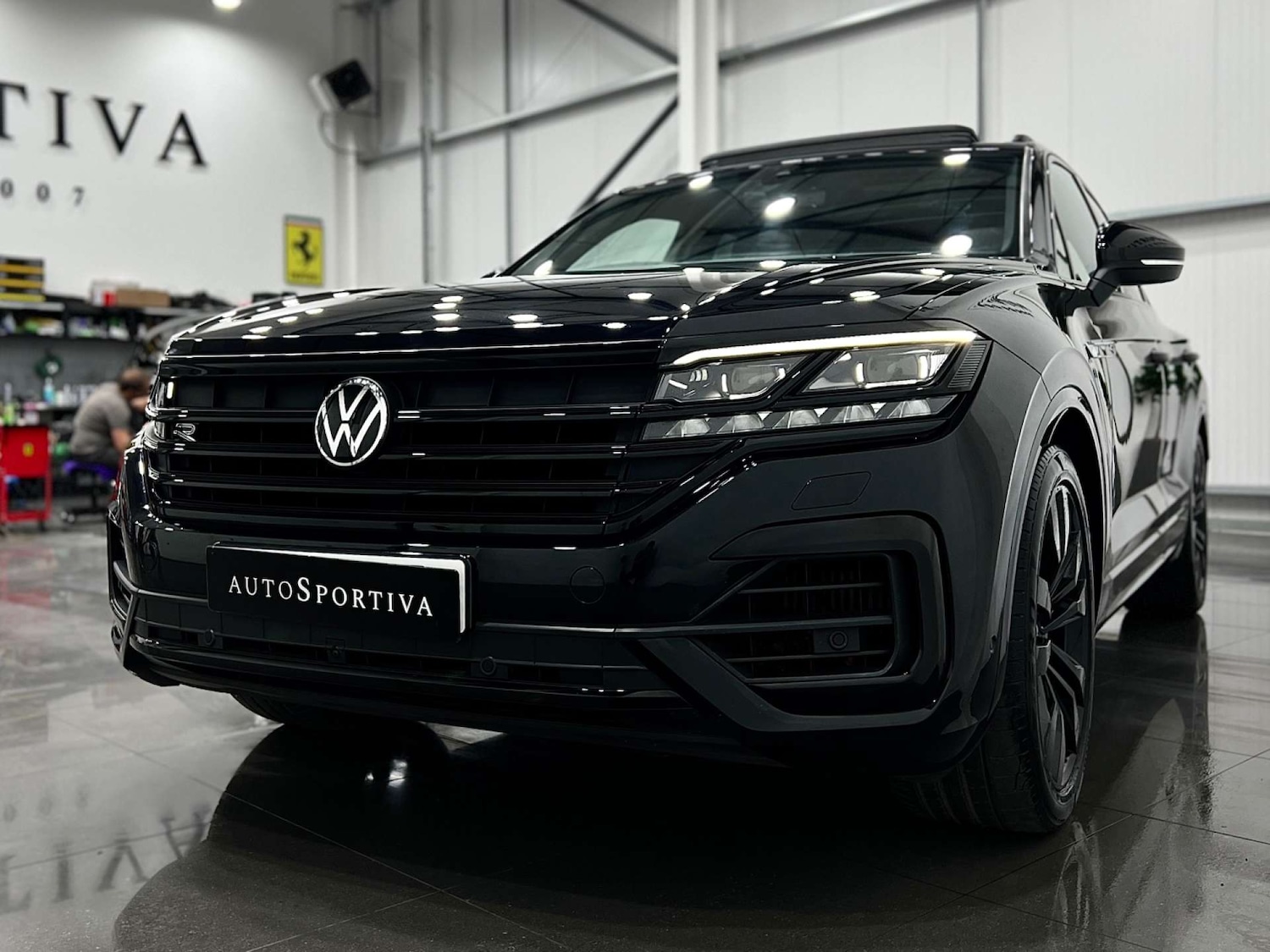 Used Volkswagen Touareg 2021 for sale - 76181568: Photo 8