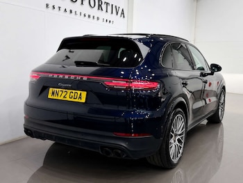 Used Porsche Cayenne 2022 for sale - 79233079: Photo