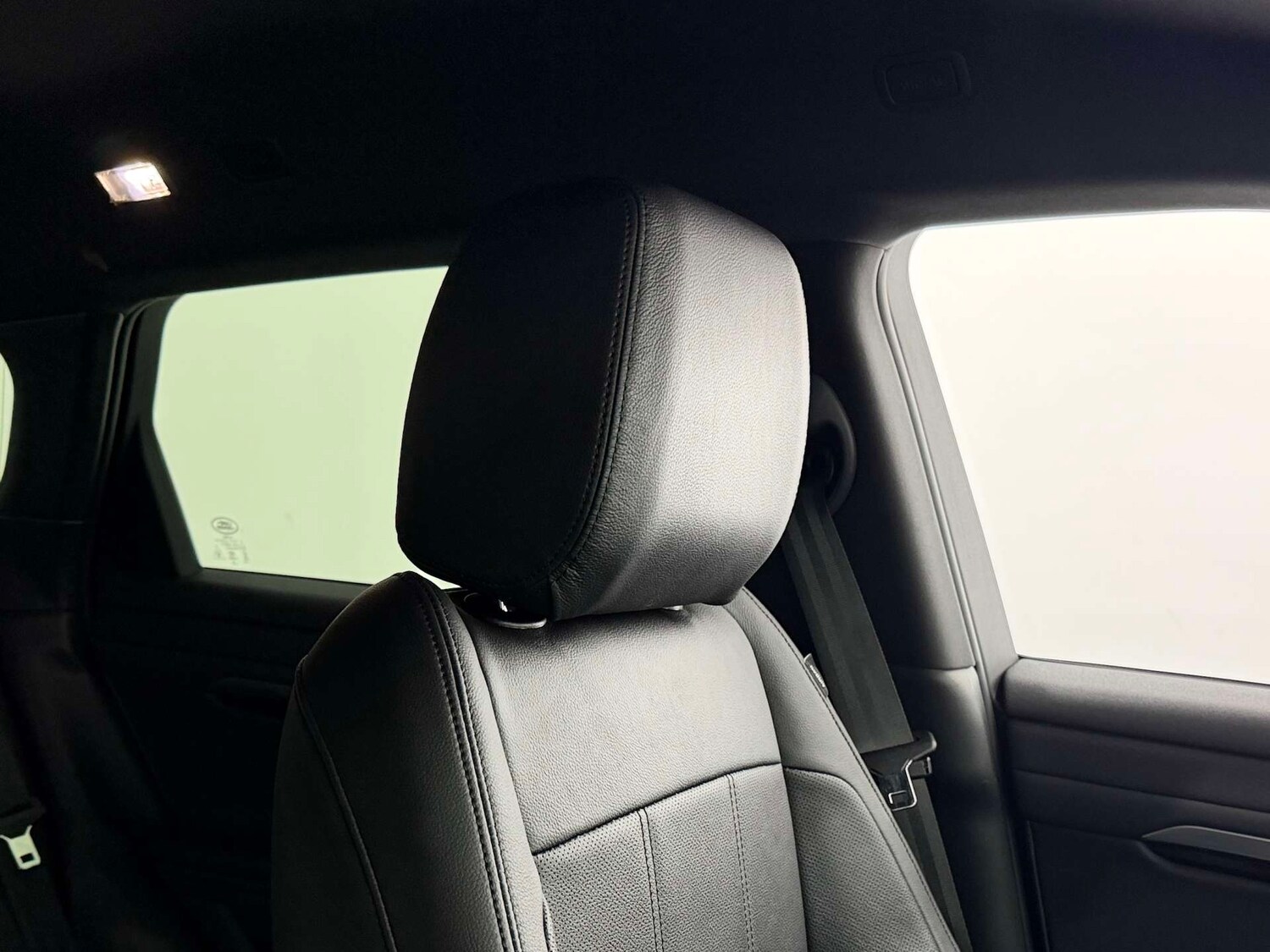 Used Land Rover Range Rover Evoque 2023 for sale - 76422520: Photo 36