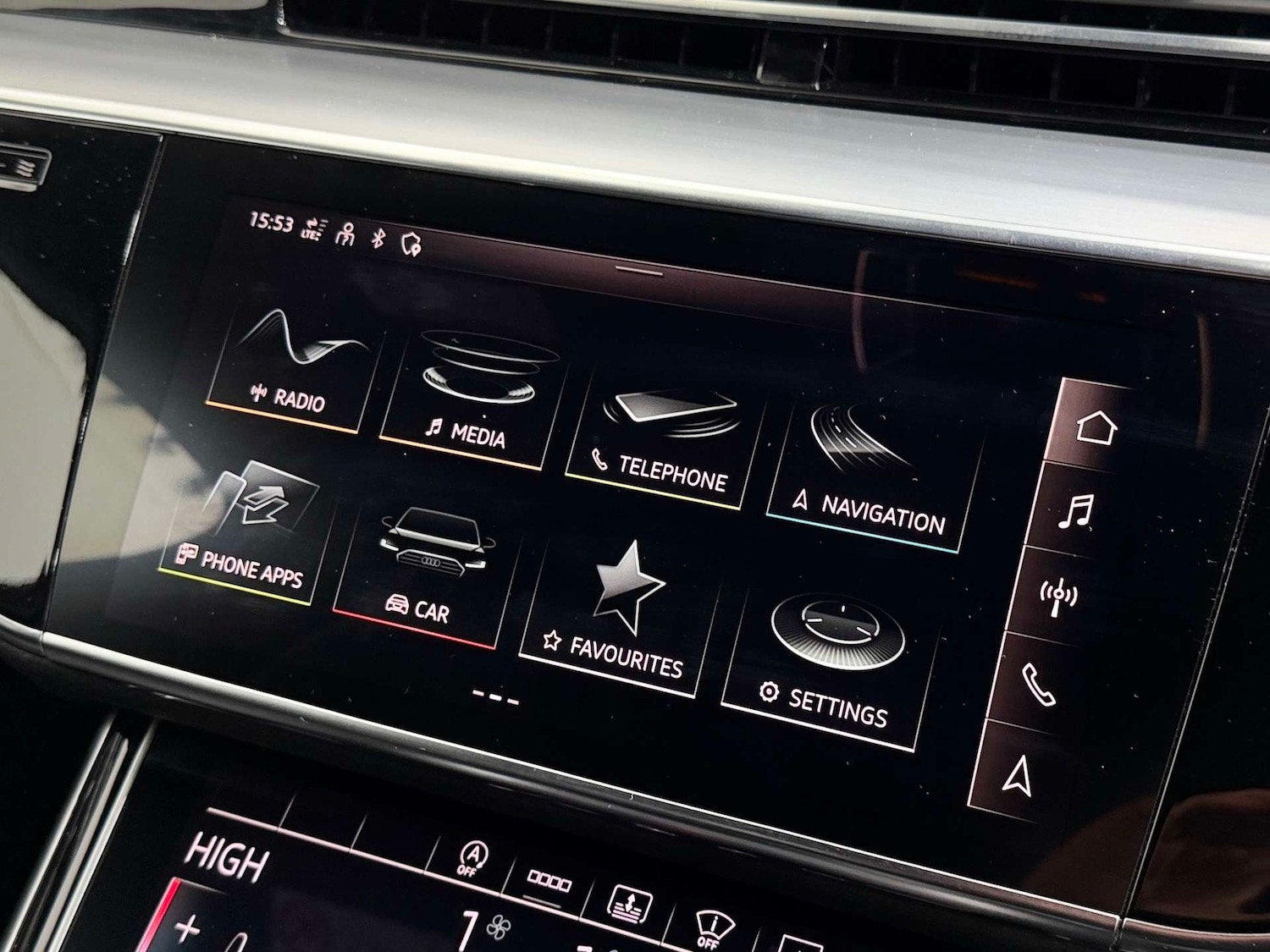 Used Audi A8 2022 for sale - 76637982: Photo 34