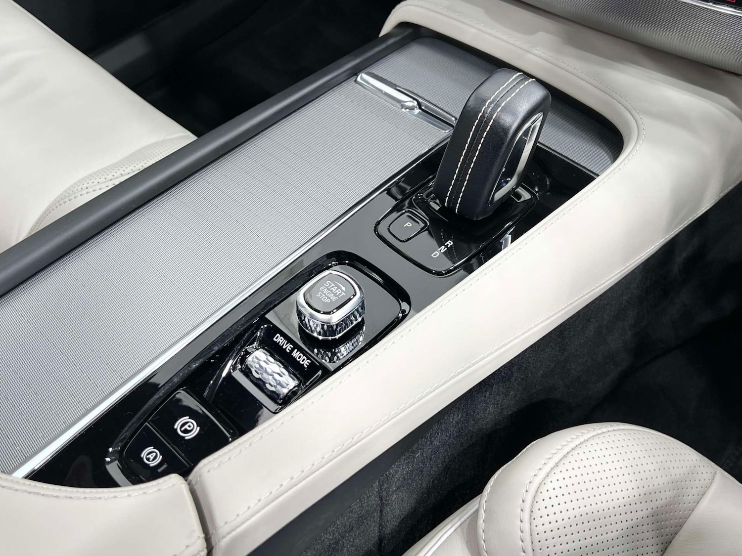 Used Volvo XC90 2020 for sale - 76600886: Photo 49