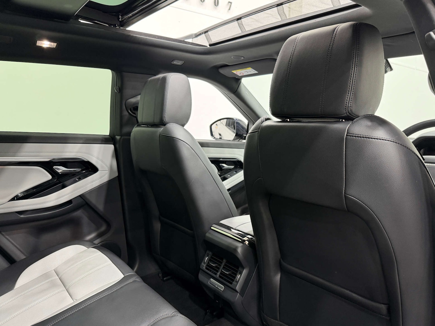 Used Land Rover Range Rover Evoque 2021 for sale - 76577486: Photo 17