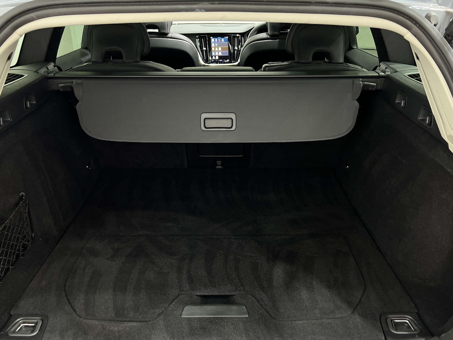 Used Volvo V60 2023 for sale - 76037418: Photo 27