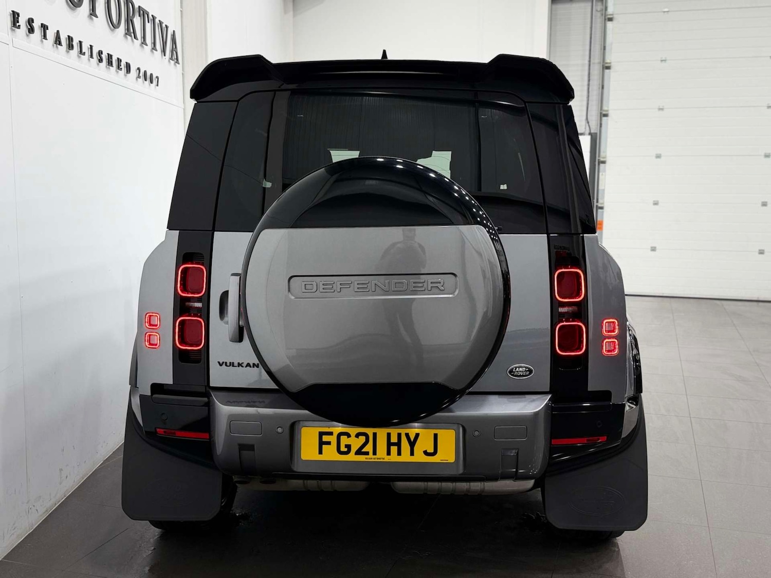 Used Land Rover Defender 2021 for sale - 78097425: Photo 10