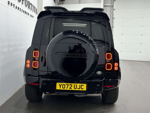Used Land Rover Defender 2022 for sale - 76037419: Photo 9