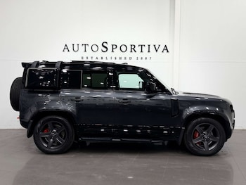 Used Land Rover Defender 2023 for sale - 79009961: Photo