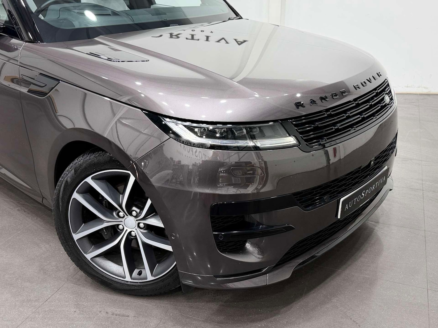 Used Land Rover Range Rover Sport 2023 for sale - 77989994: Photo 32