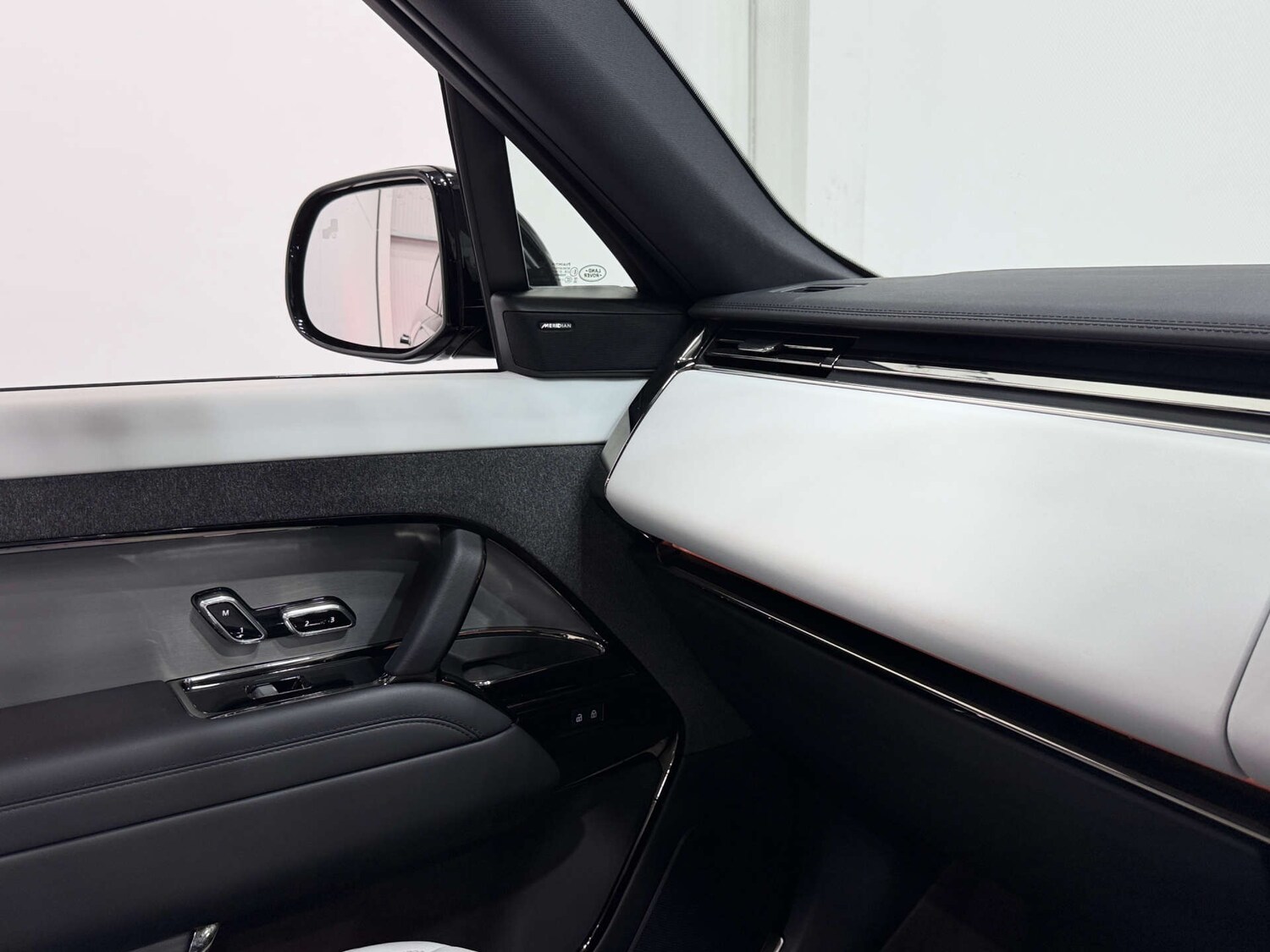 Used Land Rover Range Rover Sport 2023 for sale - 77989994: Photo 35