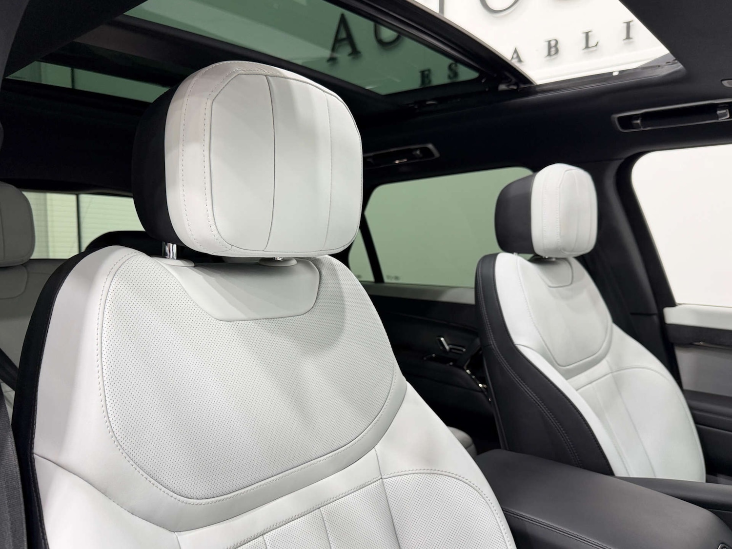 Used Land Rover Range Rover Sport 2023 for sale - 77989994: Photo 40