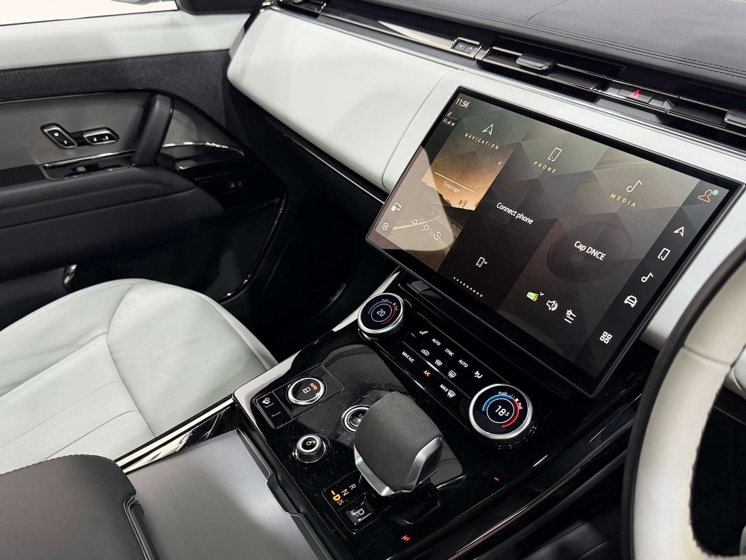 Used Land Rover Range Rover Sport 2023 for sale - 77989994: Photo 44