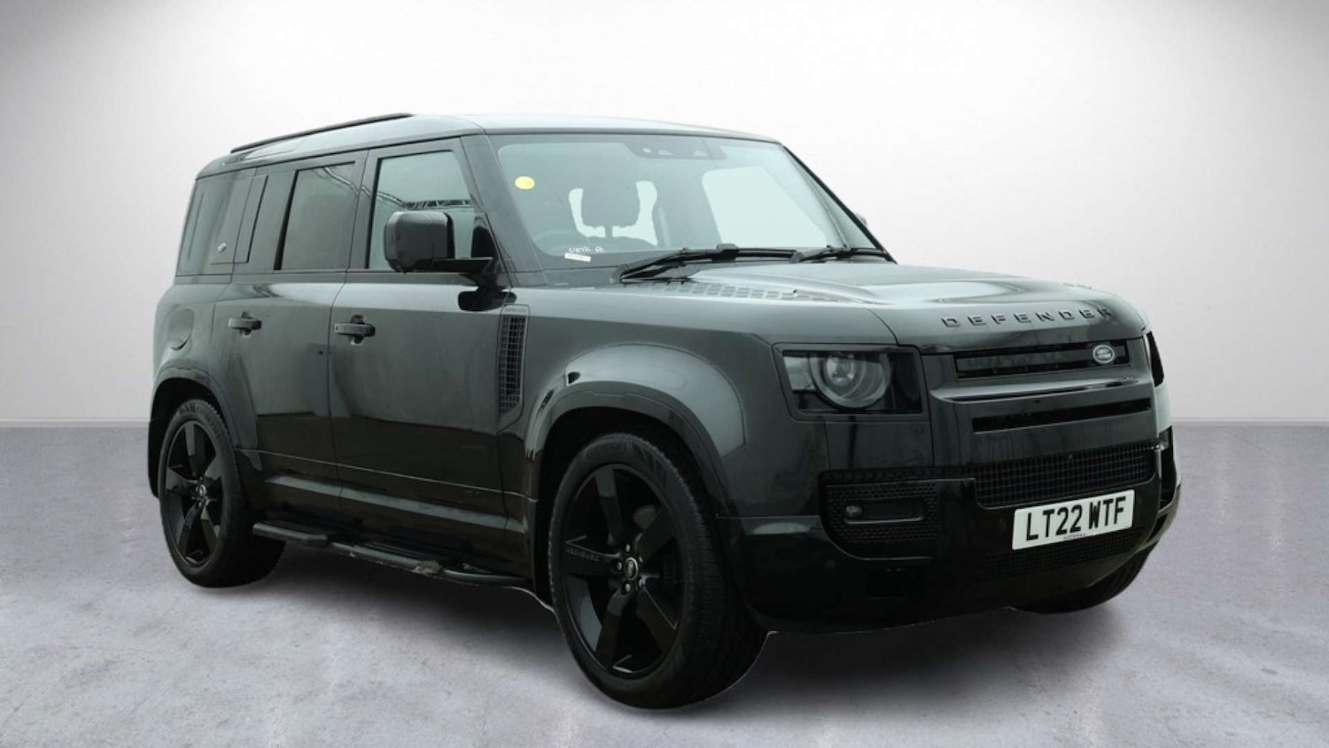 Used Land Rover Defender 2022 for sale - 77609382: Photo 1