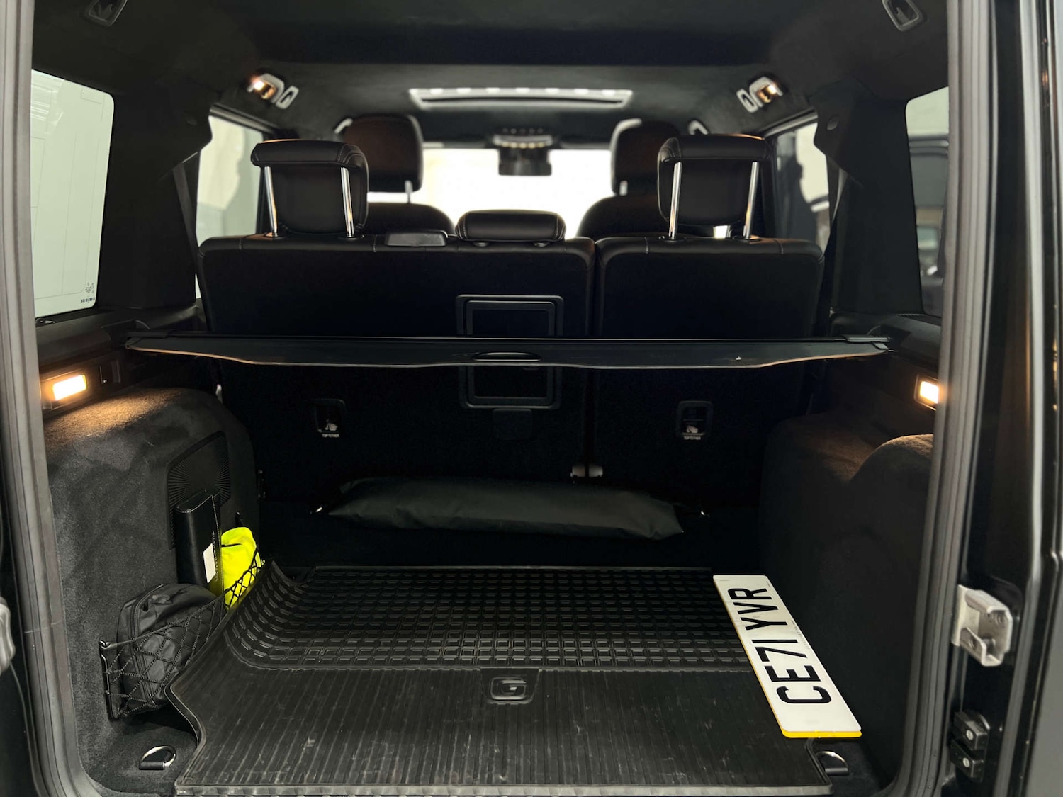 Vehicle 29