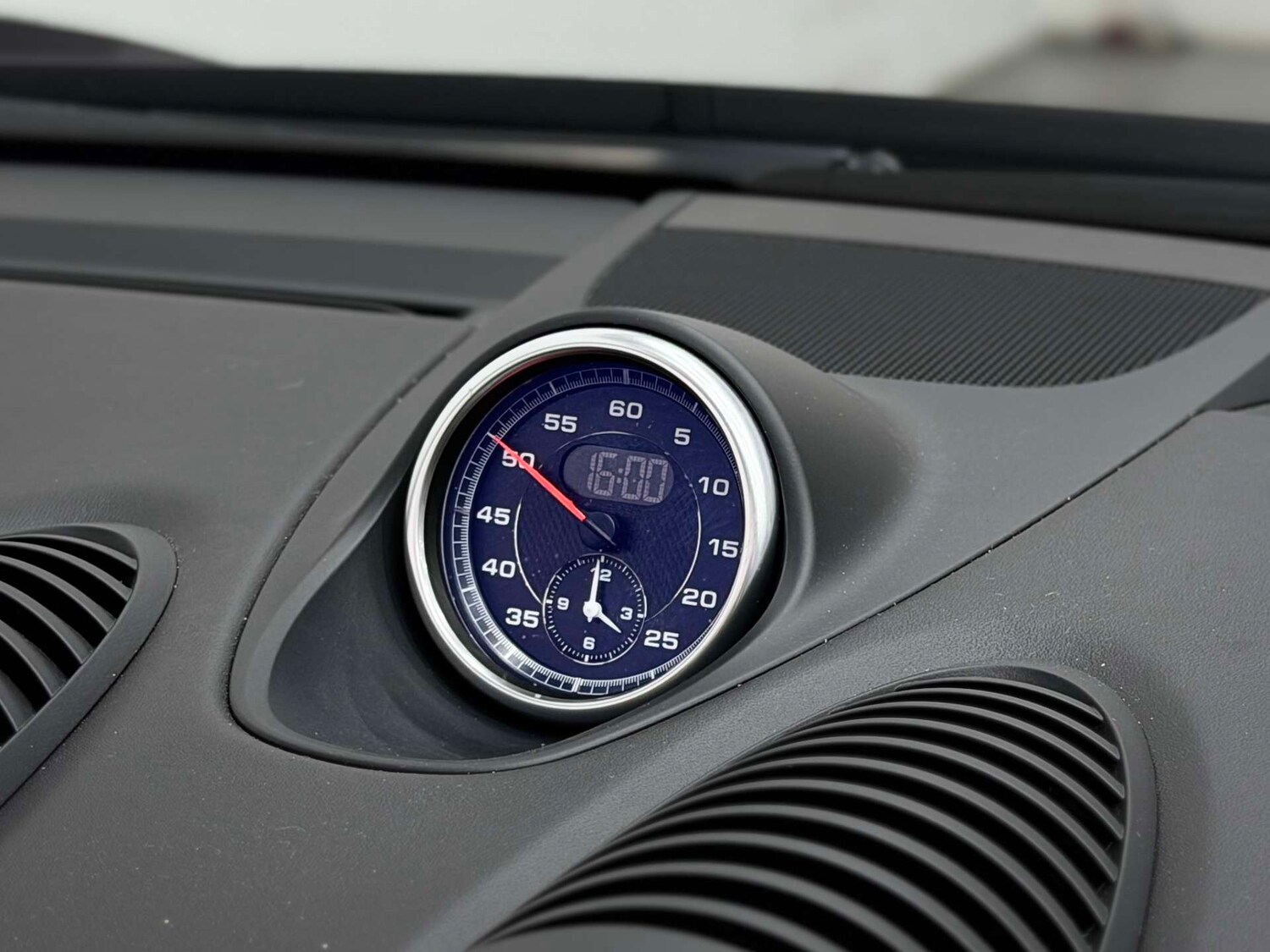 Used Porsche Other 2022 for sale - 76354276: Photo 54