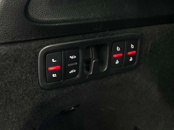 Used Audi Q7 2021 for sale - 76277559: Photo 30