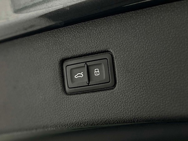 Used Audi Q7 2021 for sale - 76277559: Photo 31