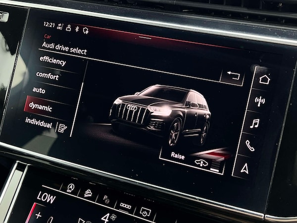 Used Audi Q7 2021 for sale - 76277559: Photo 47