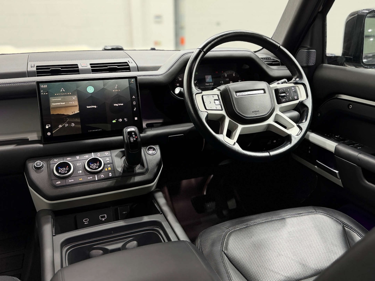 Used Land Rover Defender 2022 for sale - 76830078: Photo 18