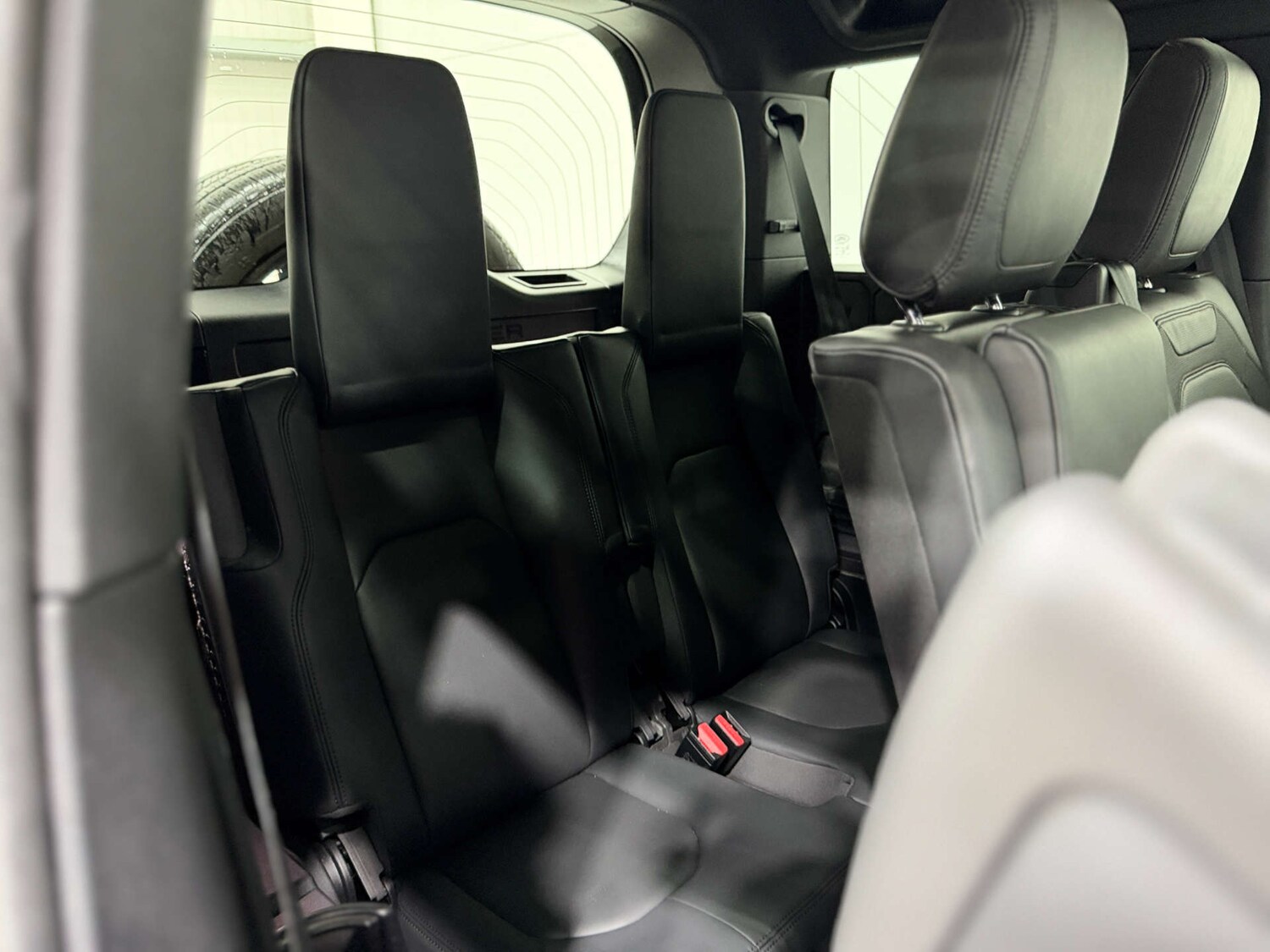 Used Land Rover Defender 2022 for sale - 76830078: Photo 24