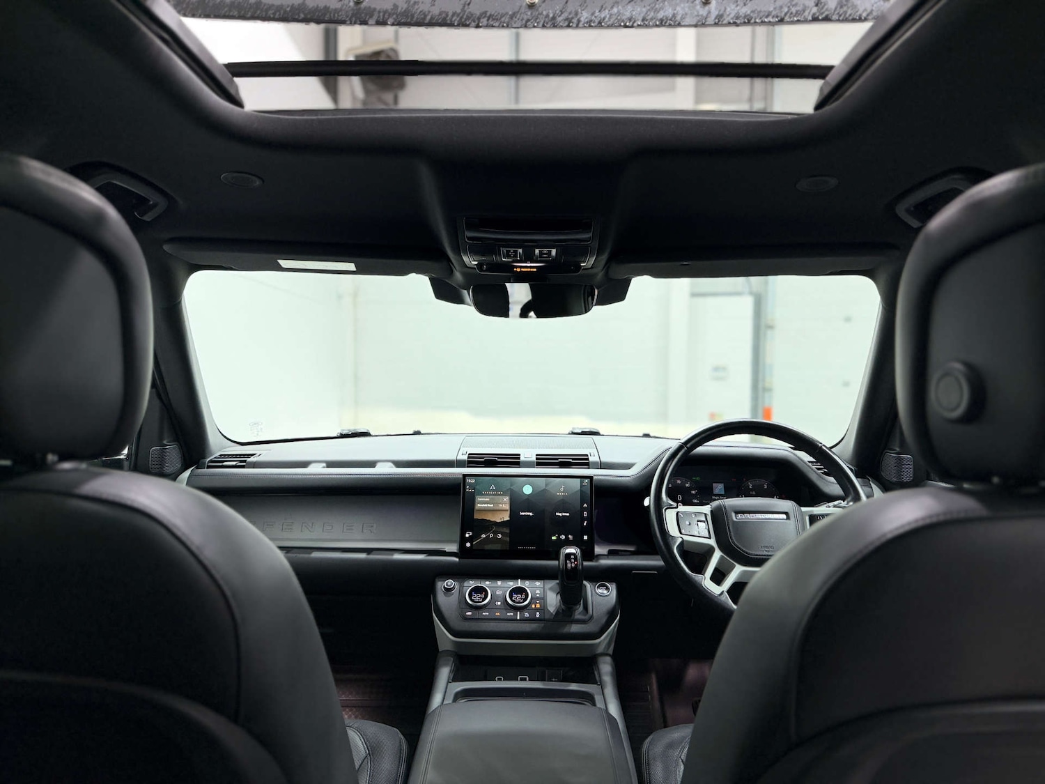 Used Land Rover Defender 2022 for sale - 76830078: Photo 43