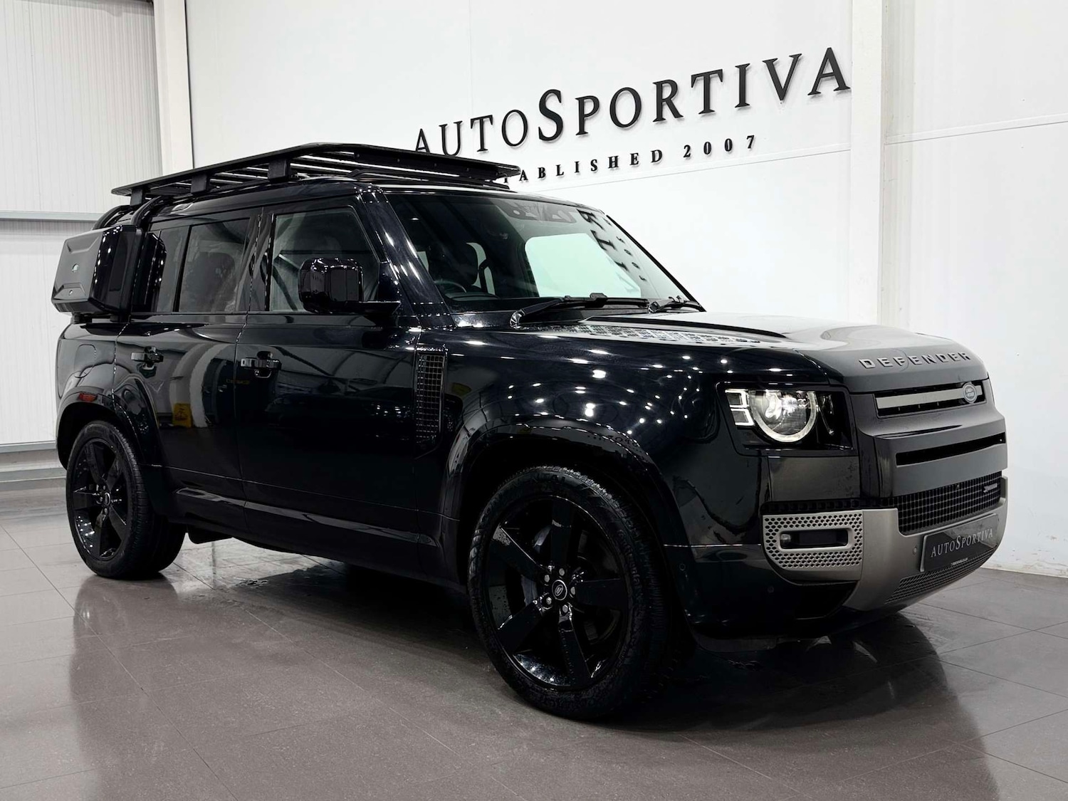 Used Land Rover Defender 2022 for sale - 76830078: Photo 7