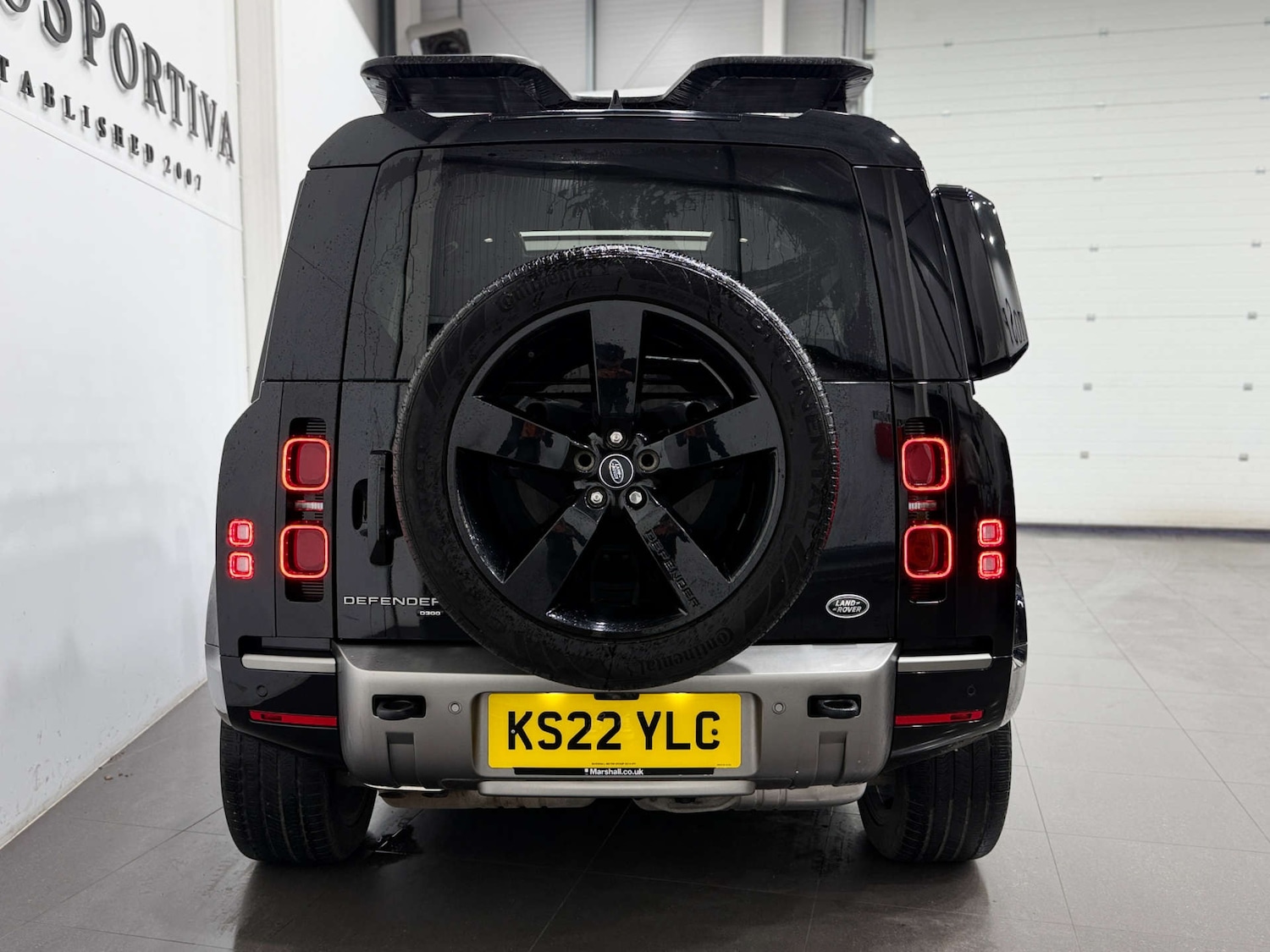 Used Land Rover Defender 2022 for sale - 76830078: Photo 9