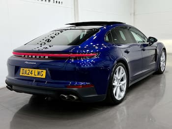 Used Porsche Panamera 2024 for sale - 79720580: Photo