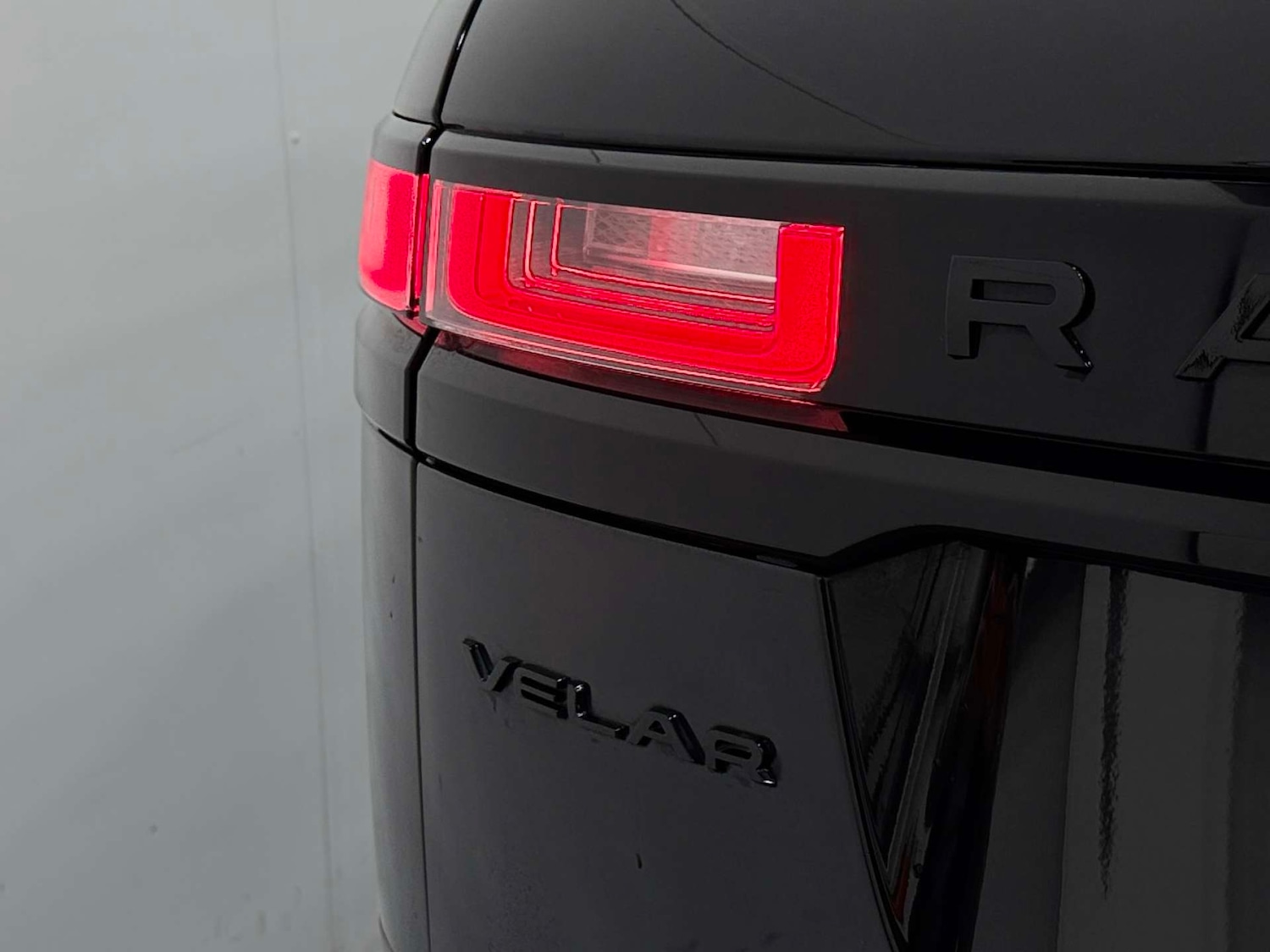 Used Land Rover Range Rover Velar 2022 for sale - 77833906: Photo 27